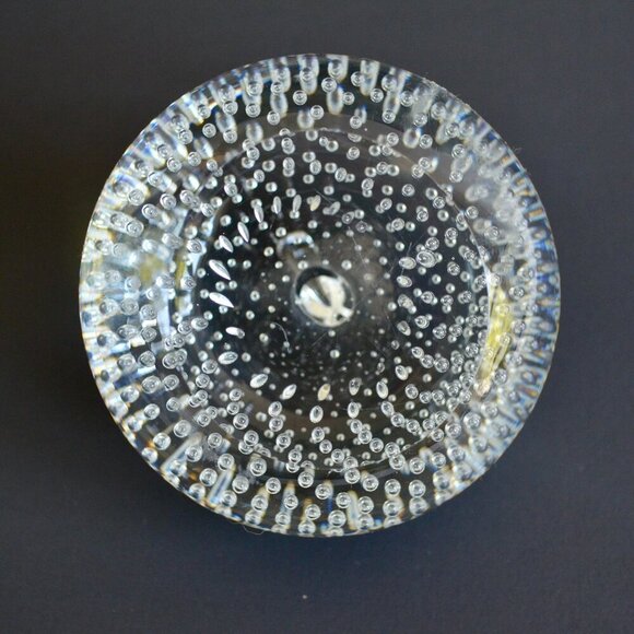 Vintage Solid Glass Apple Paperweight Controlled Bubbles Bolle Bullicante 3.25" - Picture 7 of 10